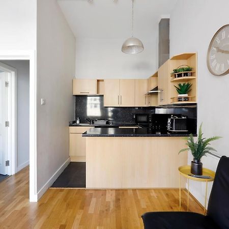 Great 2 Bedroom Apt By The Beach And Town Brighton Eksteriør bilde
